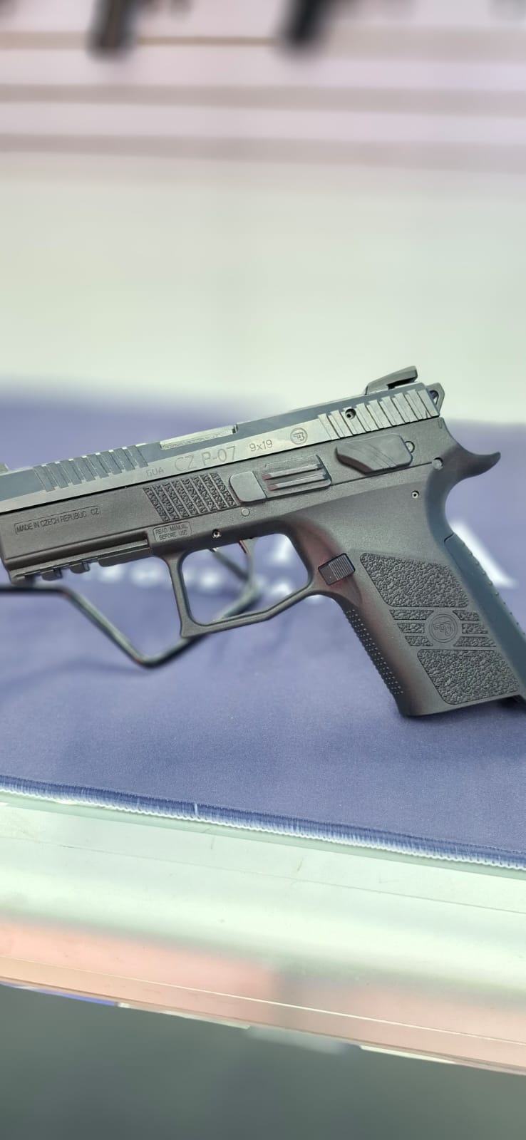 PISTOLA MARCA  CZ P-07  9mm